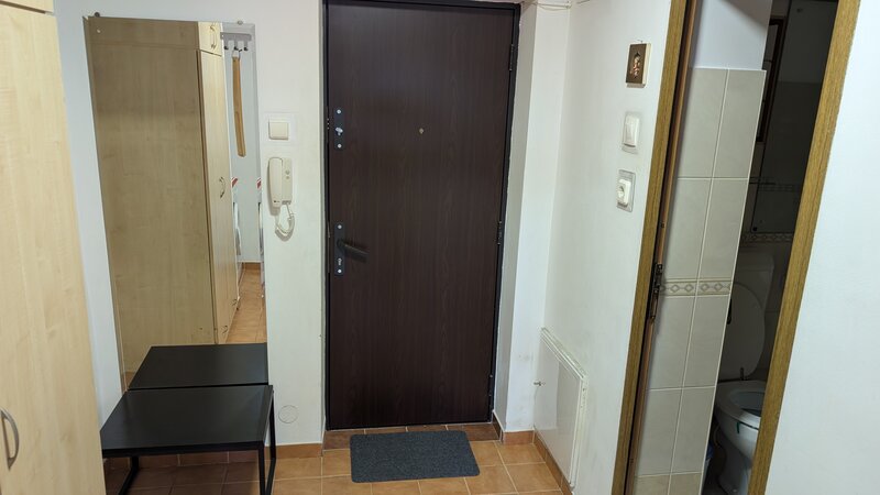 Muncii, Vatra Luminoasa, Maior Coravu,